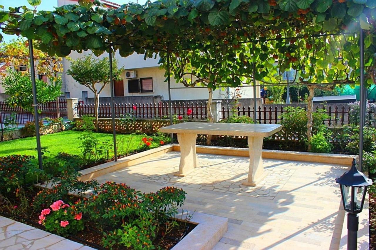 Ruzica Διαμέρισμα Πόρετς Εξωτερικό φωτογραφία